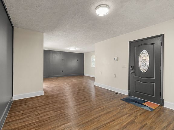5th image of 1803 12th Pl S
