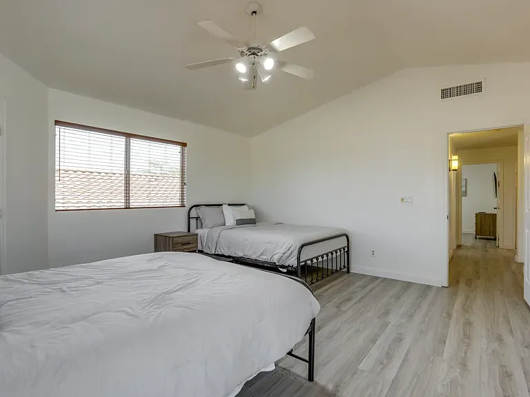 10173 S Santa Fe Ln — Photo 14