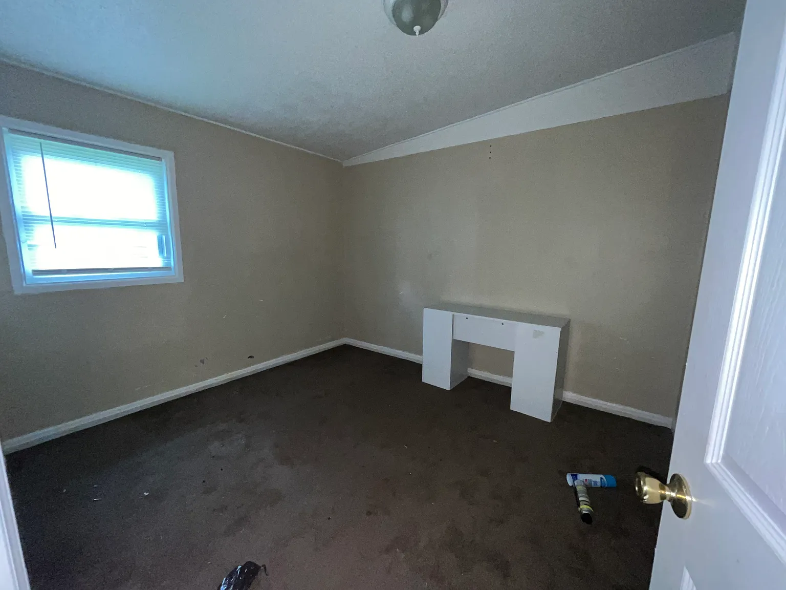 3 bed, 912 sqft, $845 — Photo 4