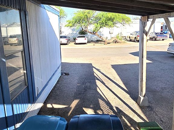 4th image of 2640 W Diamond St #16