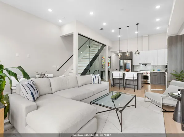 139 New York Ave Floor 2, Jersey City, NJ 07307