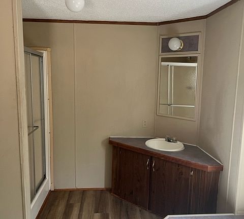 4th image of 121 Willowood Dr