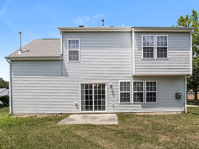 1024 Penncross Dr — Photo 17