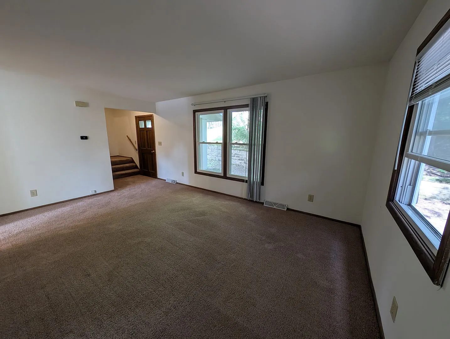 The Brookfield Hills Townhomes — Photo 2