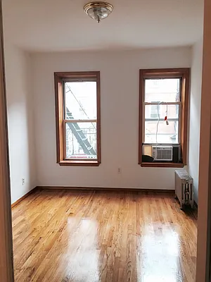 Rented by Warren T Real Estate Corp. | media 6