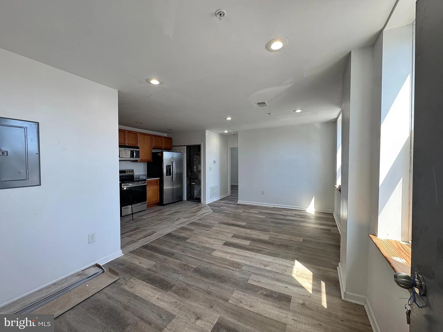 2 bed, 3680 sqft, $1,500 — Photo 4
