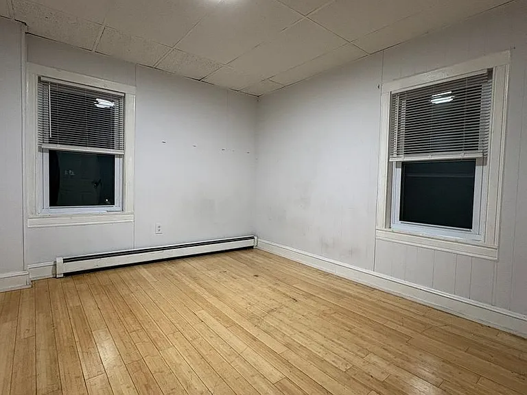 58-60 Temple Street — Photo 28