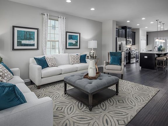 Strauss Main Level Entry