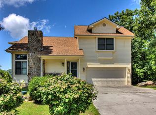 709 John Sevier Dr, Sevierville, TN 37876