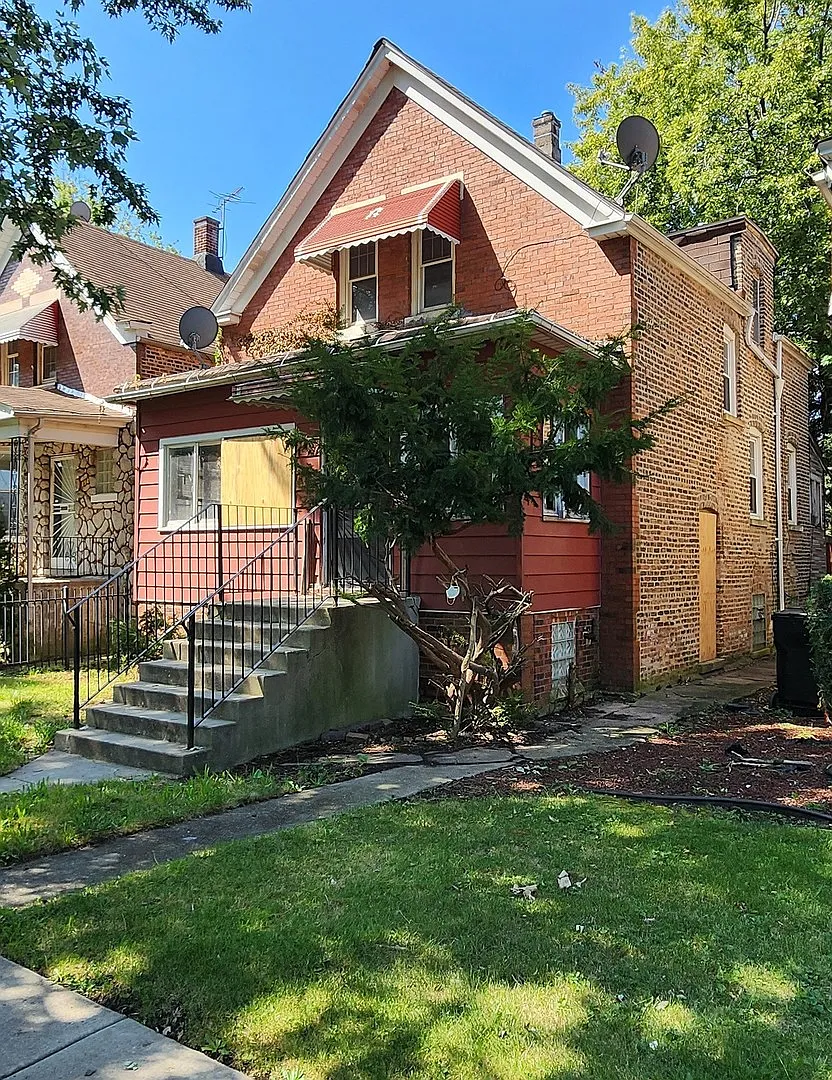 8542 S Aberdeen St photo 1