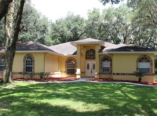 7822 Bay Pines Dr, Wesley Chapel, FL 33544