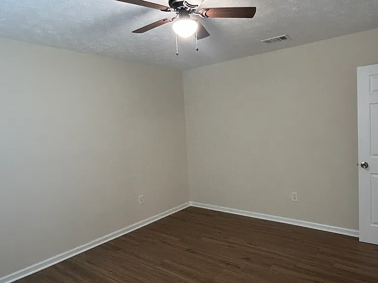 5538 Summer Ln #5538 — Photo 3