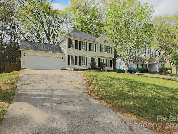 3rd image of 6411 Calliope Ct