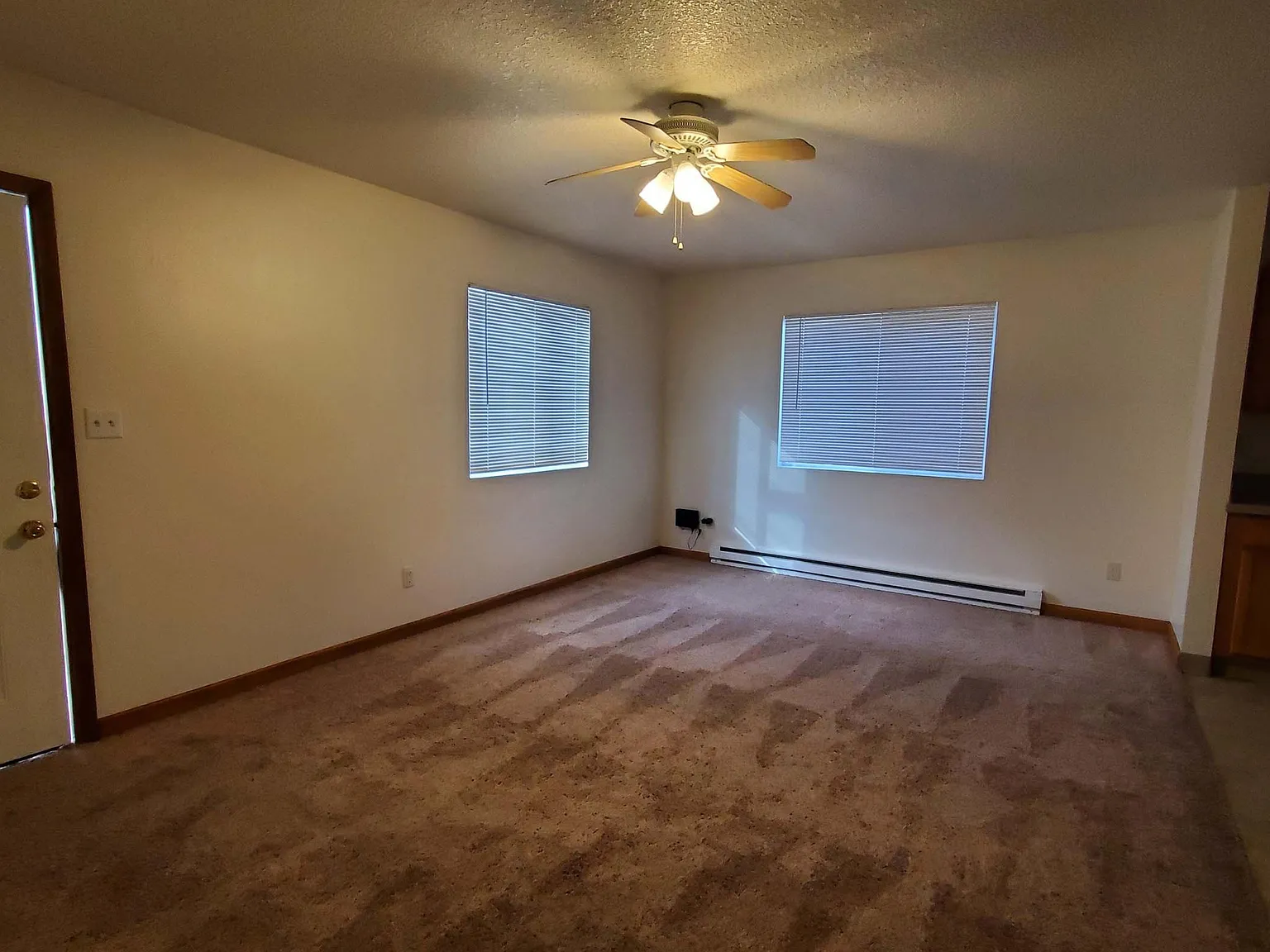 2 bed, 785 sqft, $1,475 — Photo 3
