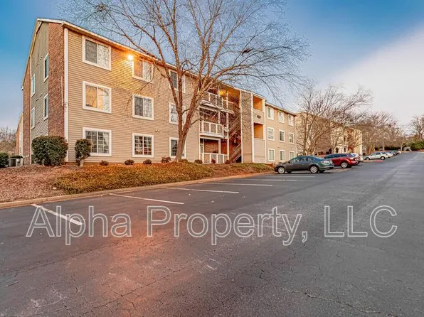 220 Elm St APT 102, Clemson, SC 29631