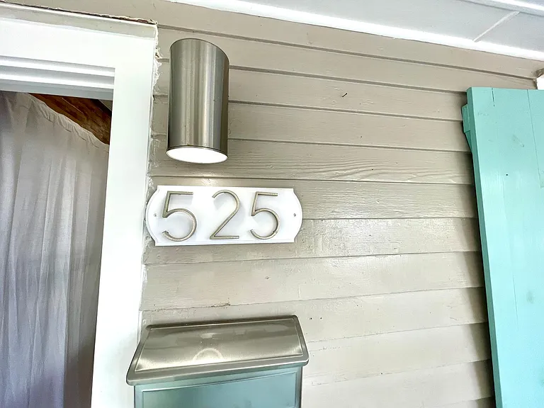 525 Elizabeth St — Photo 13