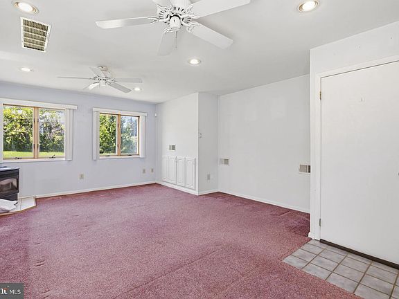 3rd image of 3115 Putty Hill Ave