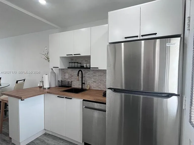 2910 Point East Dr #M609 — Photo 10