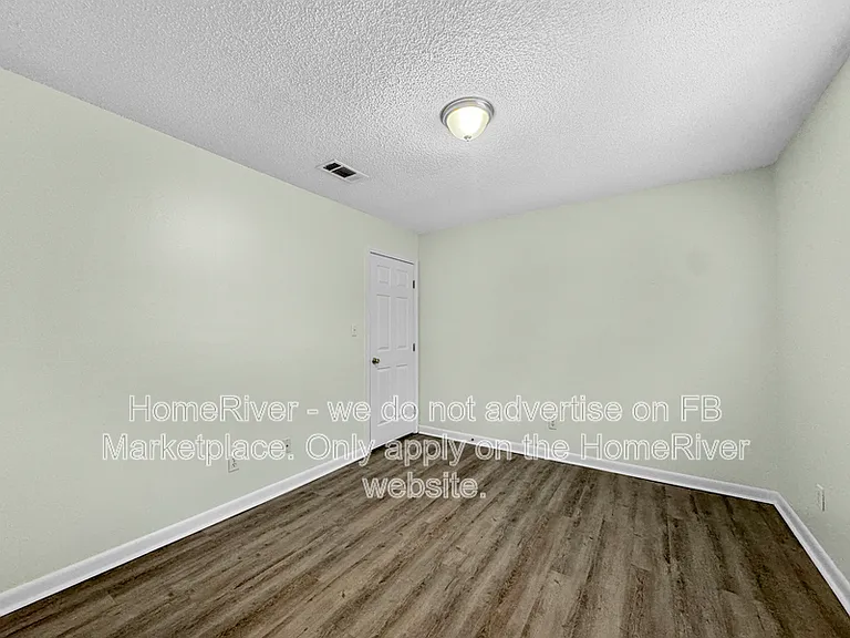 2389 Metzger Dr — Photo 20