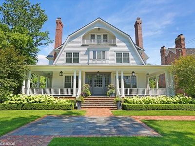 (Undisclosed Address), Hinsdale, IL, 60521