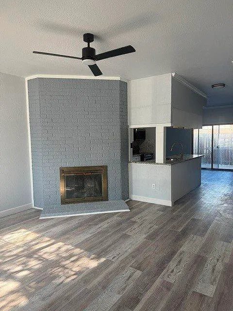 2 bed, 2.5 bath, 1254 sqft, $2,200 — Photo 2