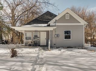 2111 N Newton Avenue, Springfield, MO 65803