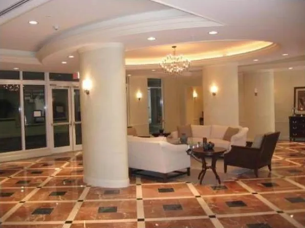 3232 SW 22nd St APT 1903, Coral Gables, FL 33145