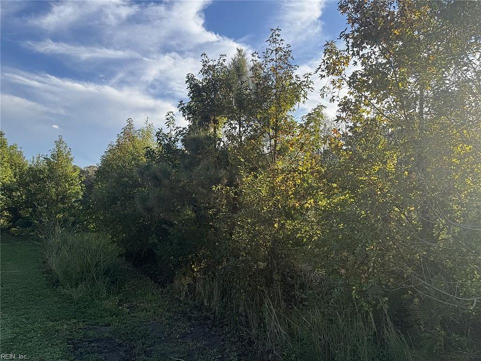 1st image of 7ACRE S Back Bay