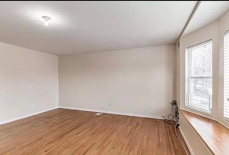 386 New St #2 — Photo 6