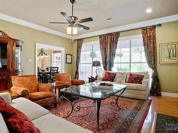 4th image of 10833 Thistlewood Dr