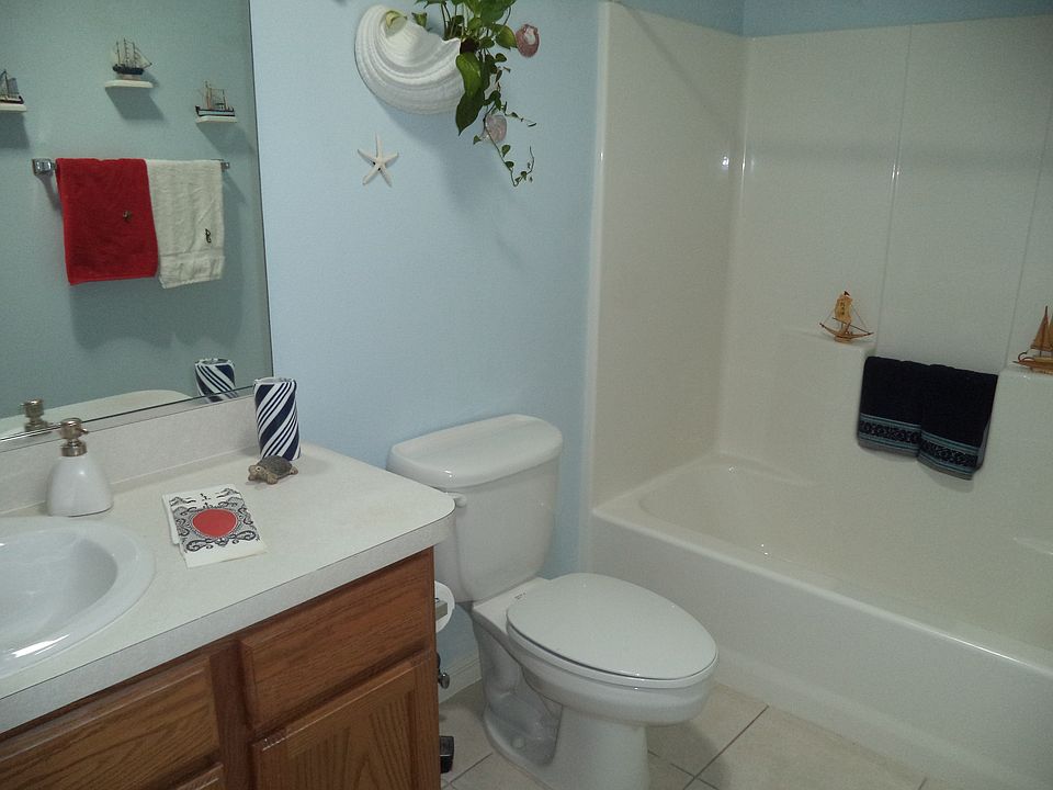 1st image of 1422 Arredondo Dr