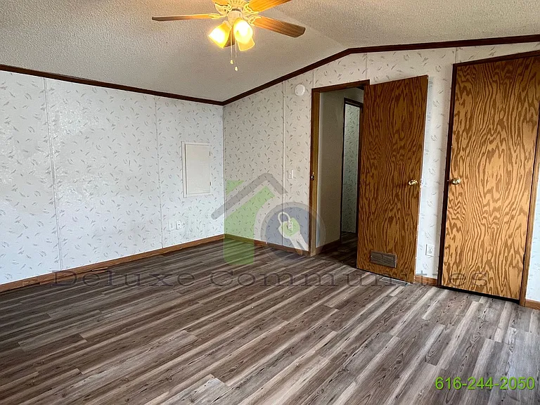 124 Merson Rd #17 — Photo 11