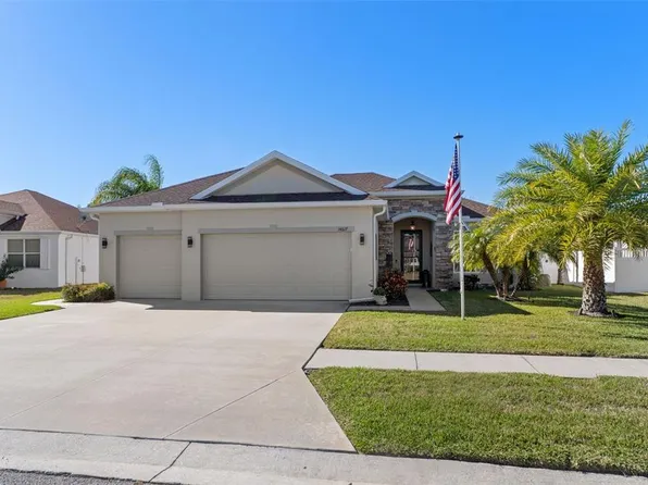 14617 Balloch Dr, Hudson, FL 34667
