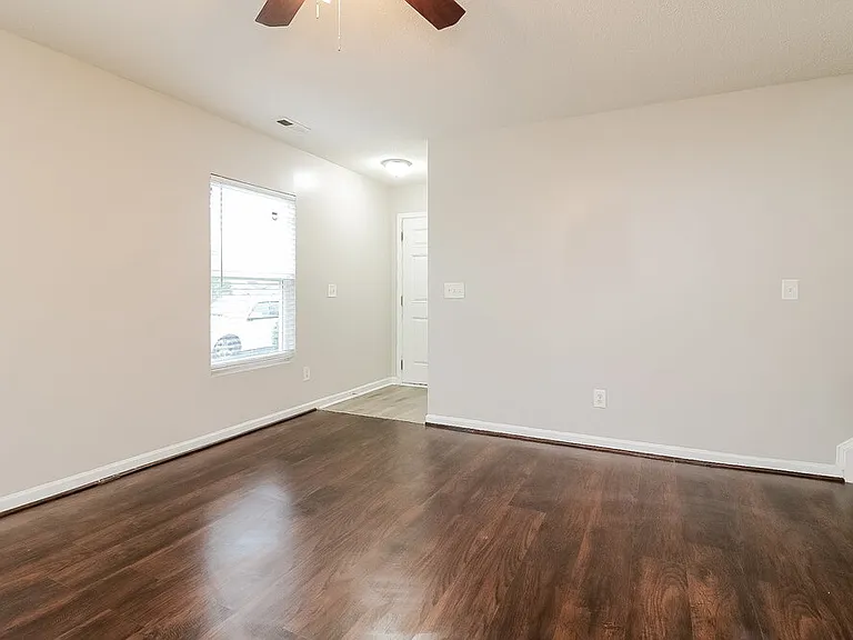 3775 Marshlane Way — Photo 4