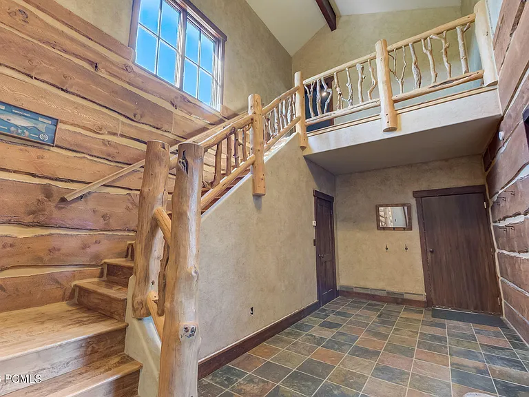 715 Aspen Ln — Photo 27