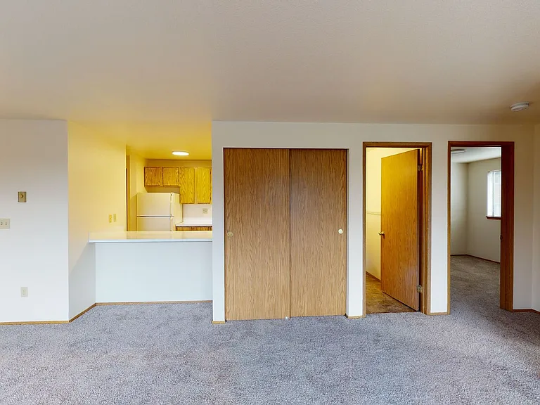 Kelly Anne Apartments — Photo 47