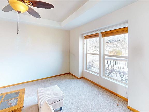 5th image of 801 L Way
