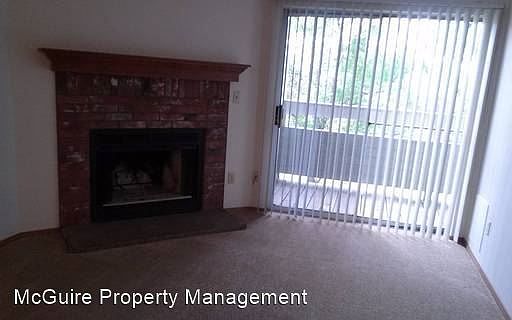 1st image of 1075 S Elkhart Way APT 105