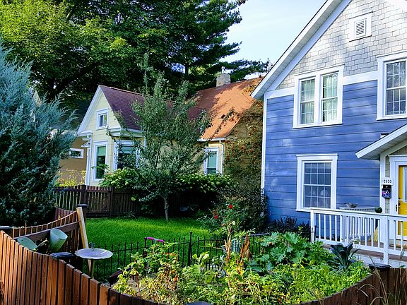 Garden/yard view