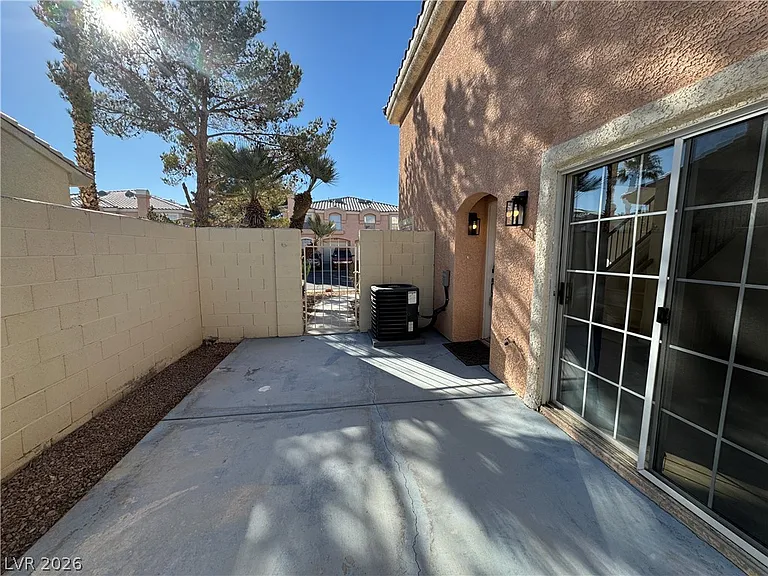 8464 Blue Island Ave — Photo 7