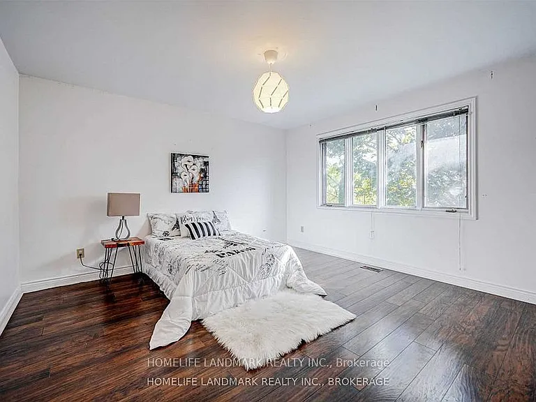 44 Frontenac Ave — Photo 21