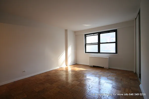 Rented by City Connections Realty | media 4