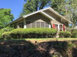 1121 7th St N, Columbus, MS 39701