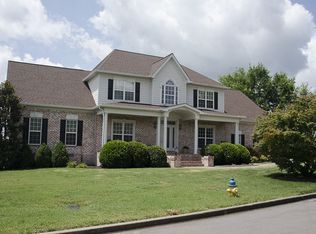 2704 Cherrydale Dr, Lebanon, TN 37087