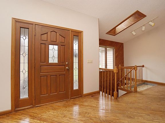 3rd image of 6226 Tanglewood Dr