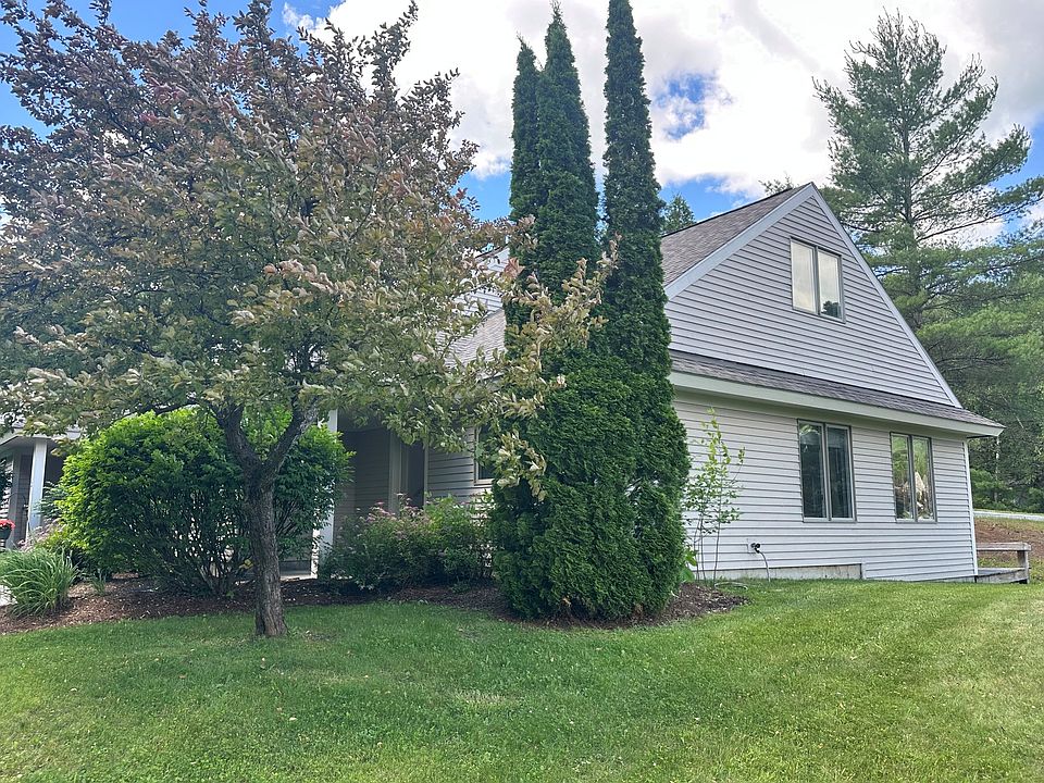 1st image of 1 Sycamore Dr