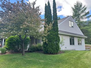 1 Sycamore Dr, White River Junction, VT 05001