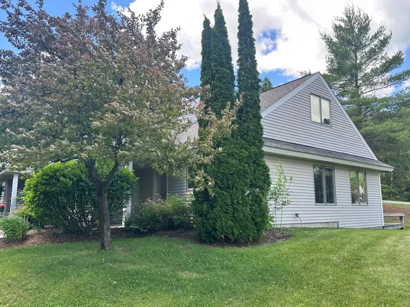 1 Sycamore Dr, White River Junction, VT 05001
