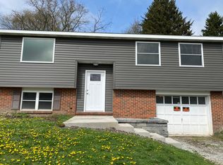 66 Fosterville Rd, Greensburg, PA 15601