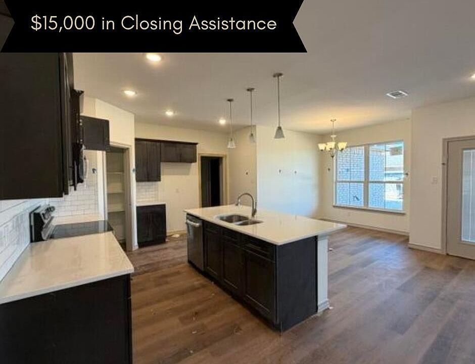 1st image of 1925 S Concho Dr